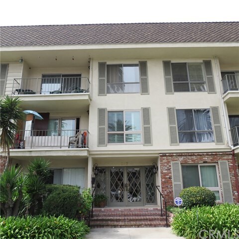 Primary Photo - 647 Orange Grove Ave