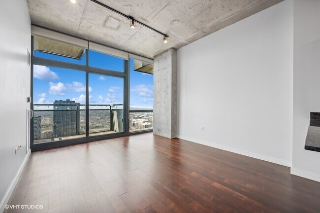 Foto del edificio - 235 W Van Buren St