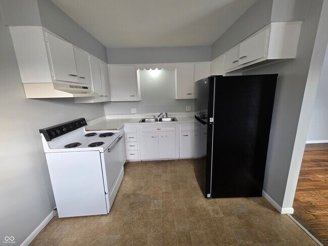 Foto del edificio - 6262 Eastridge Dr