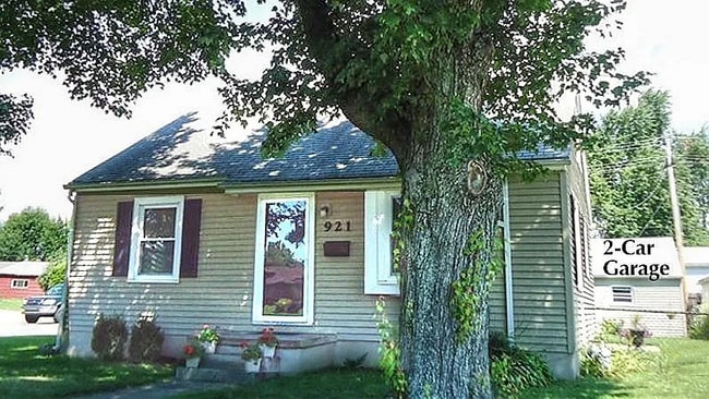 Building Photo - 921 Booth Ave