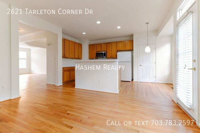 Building Photo - 2621 Tarleton Corner Dr