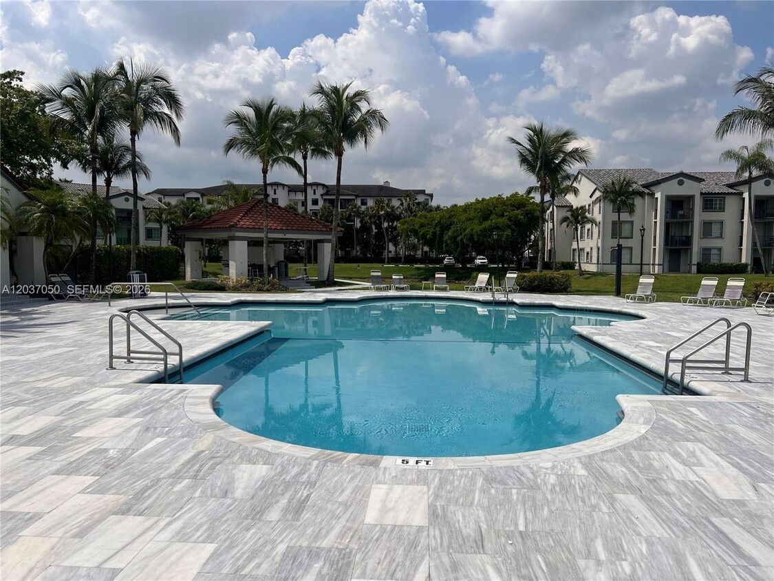 Photo - 4370 NW 107th Avenue 202