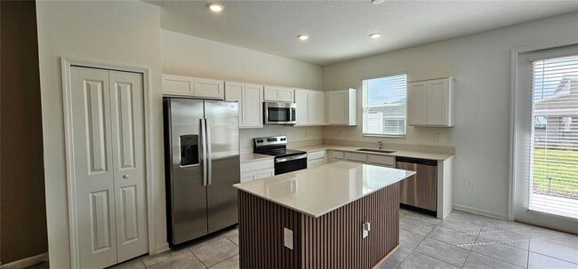 Building Photo - 161 Nine Iron Dr