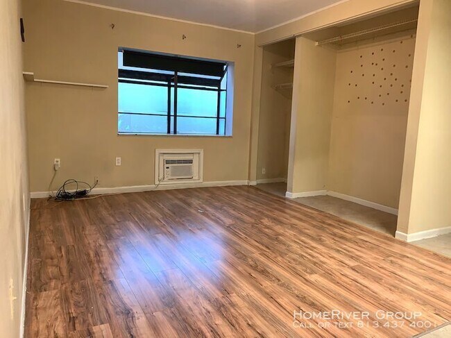 Foto del edificio - Studio apartment in gated community near USF