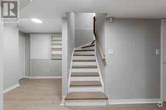 Building Photo - 35 Cedarhurst Dr