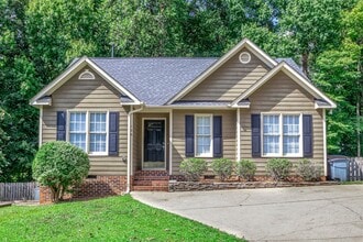 Building Photo - 126 Crookham Ct