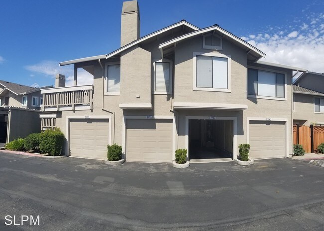 Building Photo - 2 br, 2 bath House - 3737 Crow Canyon Rd