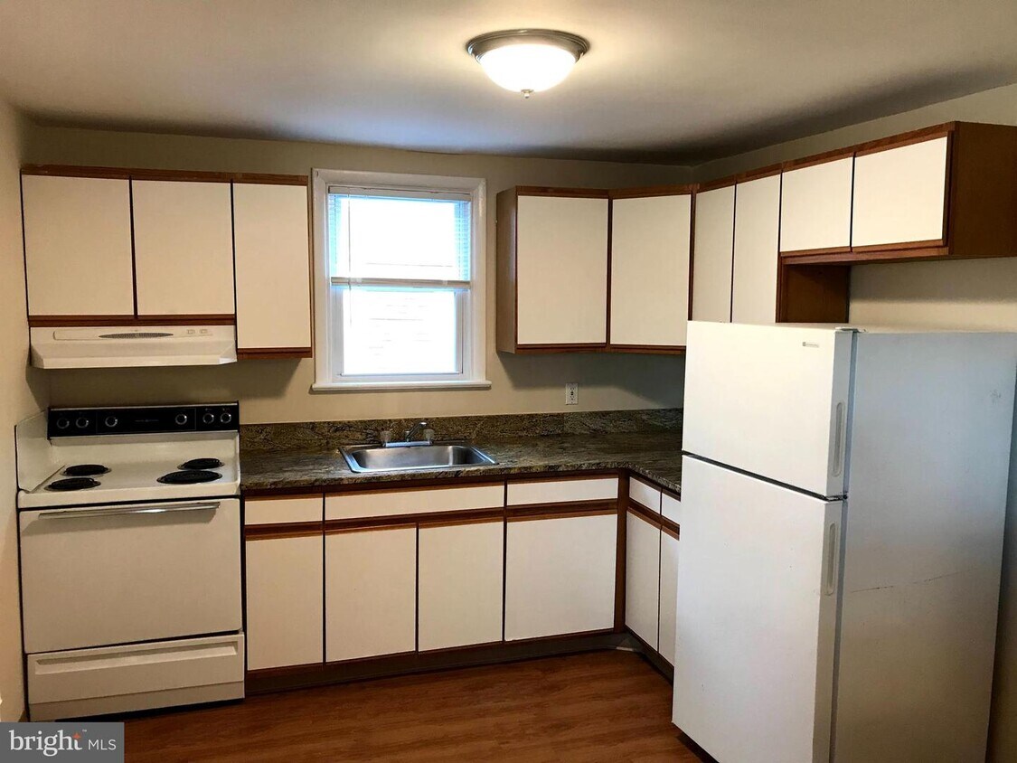 1407 Green Valley Rd, Norristown, PA 19401 House Rental in Norristown