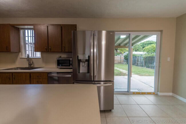 Foto del edificio - 2032 Worthington Rd