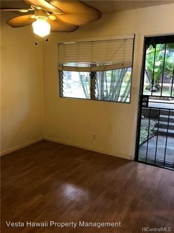 Building Photo - 94-1410-1410 Lanikuhana Ave