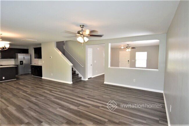 Foto del edificio - 203 Coalyard Dr