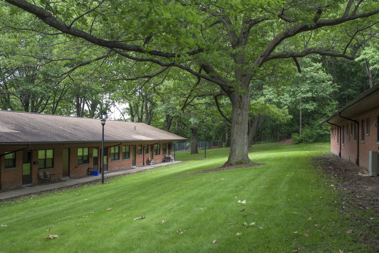 Cobbs Hill Village 55+ Community Apartments in Rochester, NY