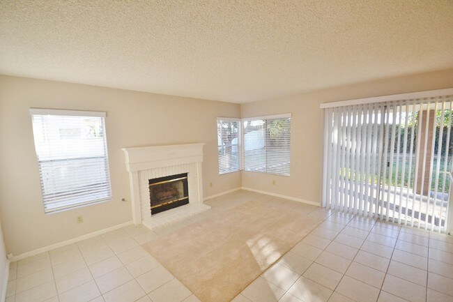 Building Photo - 29149 Rock Crest Ct
