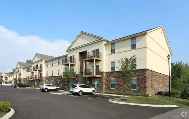 Building Photo - Taylor Pointe Apartments