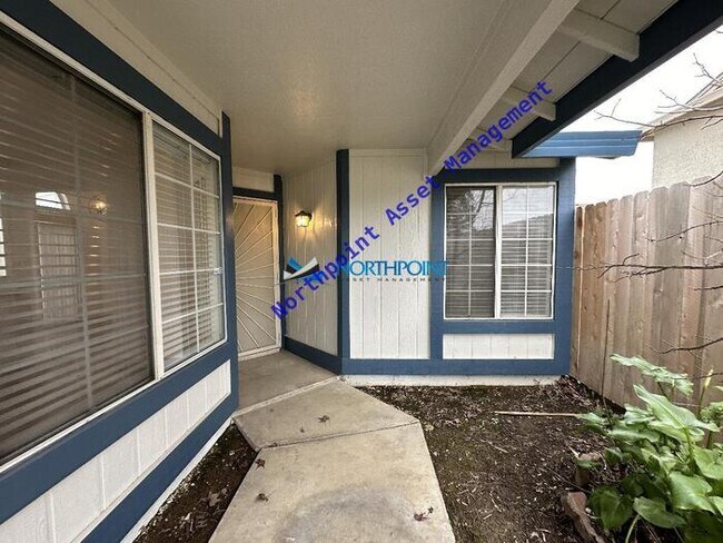 Foto del edificio - Remodeled 3BD/2BA Gem in Vintage Park