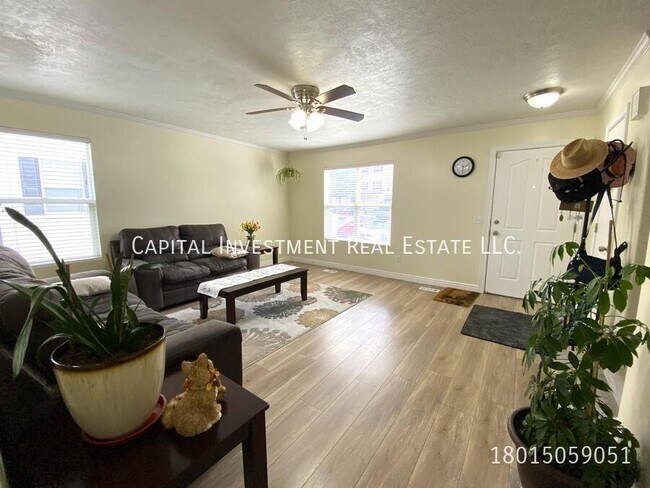 Foto del edificio - 403 Braidhill Dr