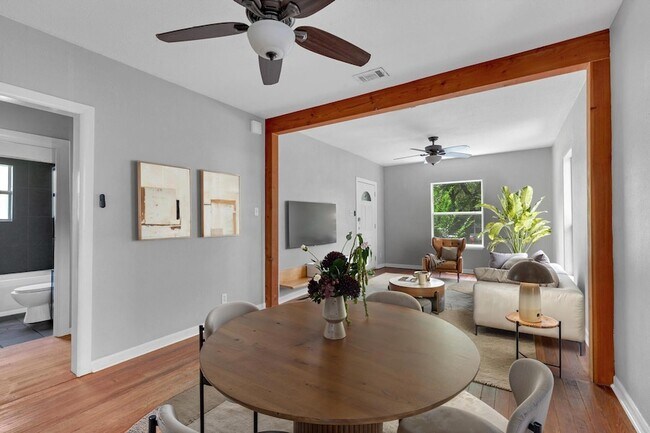 Foto del edificio - 1502 E 13th St