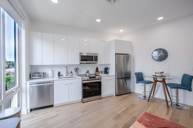 Foto del edificio - 38 Hichborn St