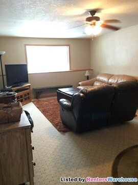 Building Photo - 15214 Florist Cir