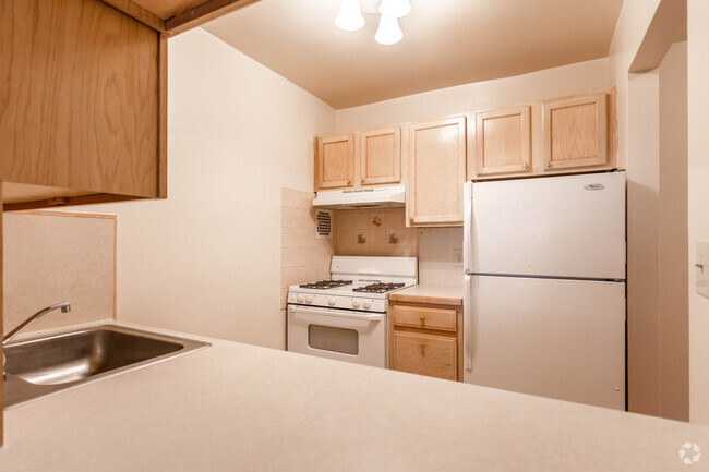 Kitchen 1BR - Grand Terrace