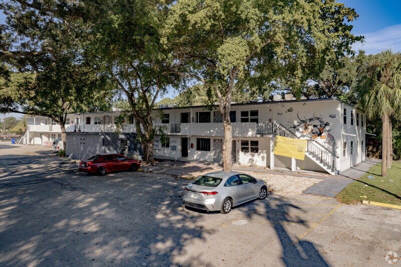 Foto del edificio - 801 SW 15th Ave