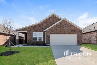 Building Photo - 8300 Brookhaven Dr