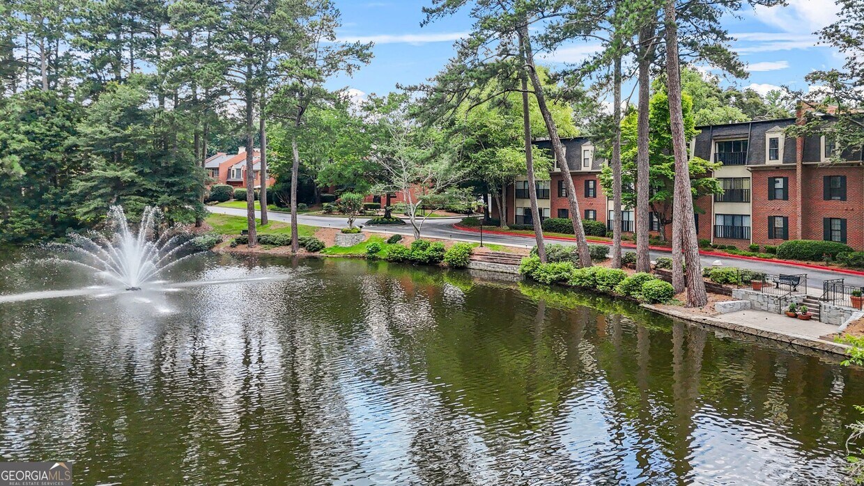 Foto principal - 27404 Plantation Dr NE