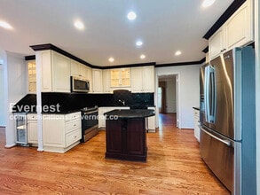 Building Photo - 4669 Timber Ridge Dr
