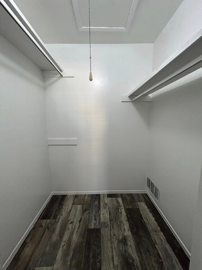 Boardwalk at Starcrest Apartment 8623 Starcrest Dr San Antonio, TX