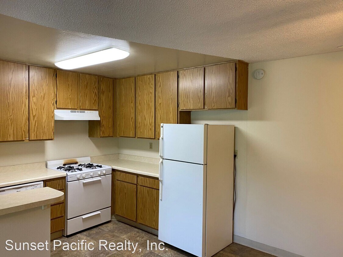 Foto principal - 5845-5865 Lauretta St