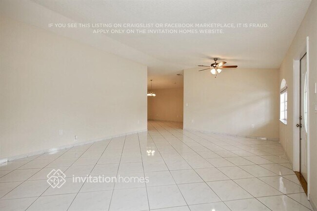 Foto del edificio - 16440 SW 144th Ave