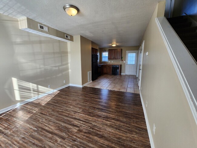 Foto del edificio - 805A OAK ARBOR CT