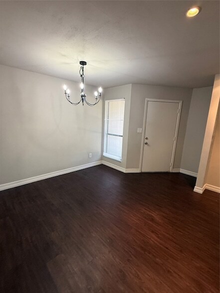 Foto del edificio - 17202 Imperial Valley Dr