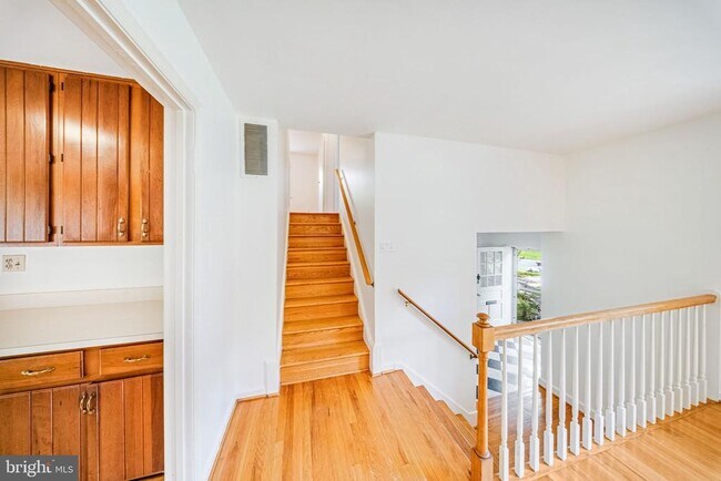 Building Photo - 6715 Tildenwood Ln