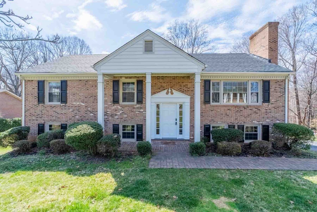 Primary Photo - 4 Bedroom Home in Lynchburg-COMING IN APRIL!