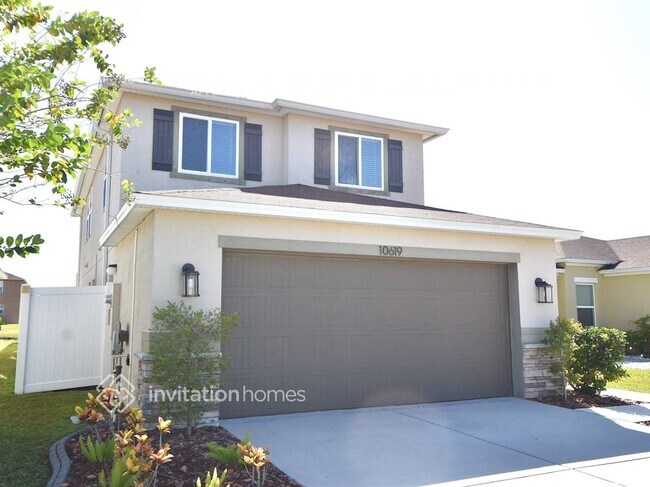 Building Photo - 10619 Laguna Plains Dr