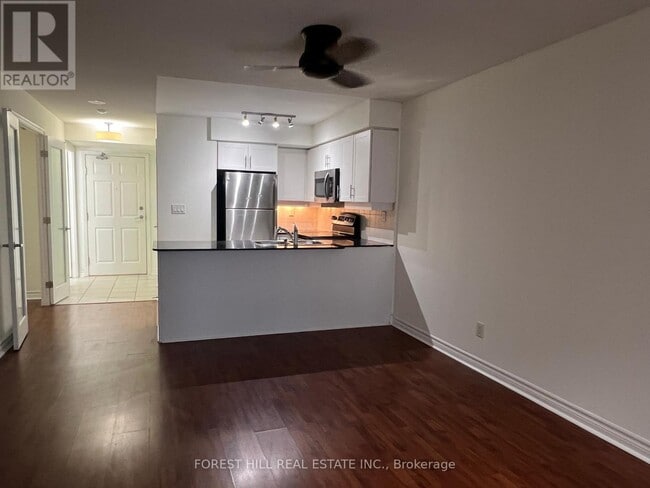 Building Photo - 19-419 Barberry Pl