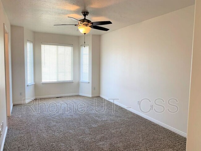 Foto del edificio - 10563 S Sage Creek Rd