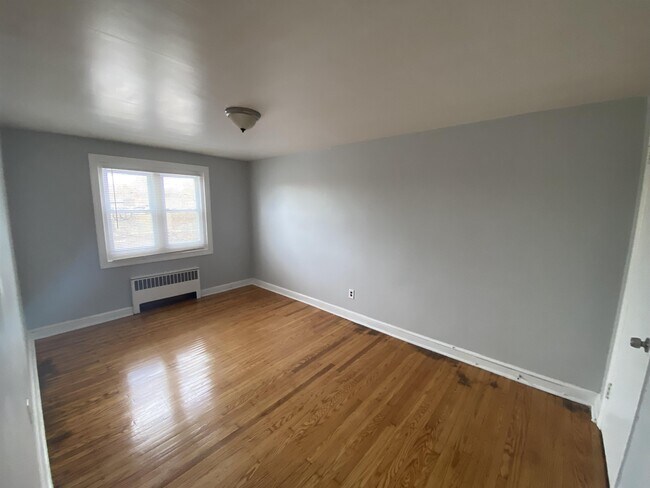 Building Photo - 1606 Park Blvd