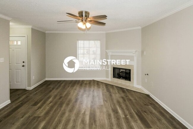 Building Photo - 3 Bedroom Pet-Friendly Home in Horn Lake, MS with Main Street Renewal