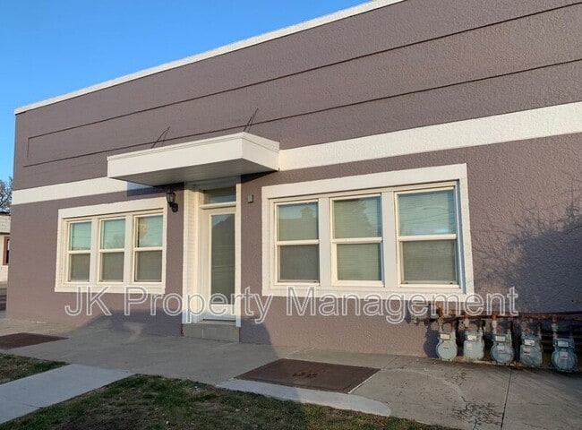 Building Photo - 1500 Smelter Ave