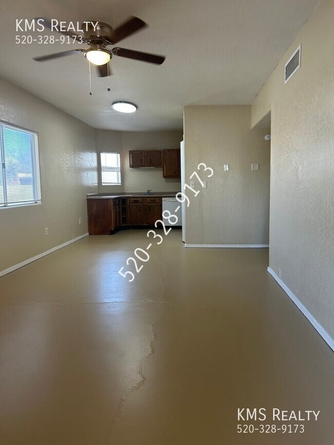Foto del edificio - 3419 E Glenn St