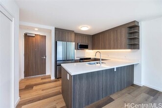 Building Photo - 1500 Rycroft St