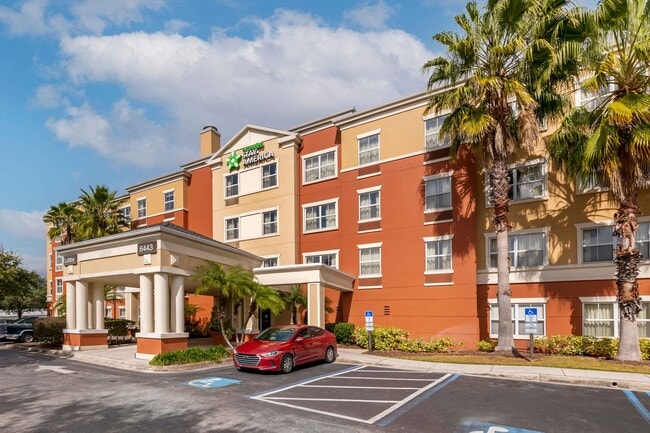 Building Photo - 6443 Westwood Blvd