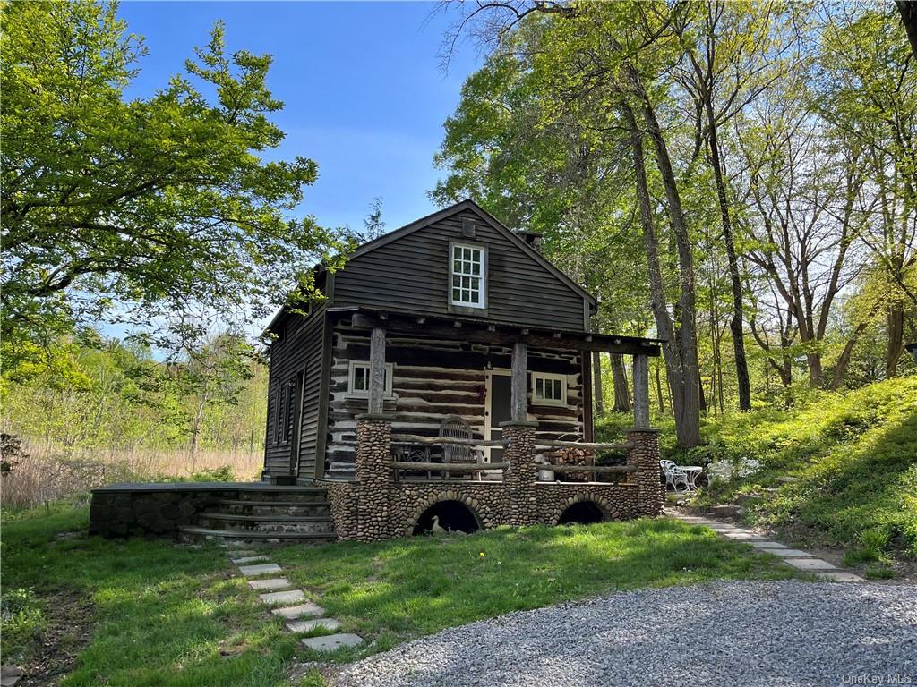 Primary Photo - 227 Cedar Ln