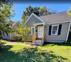 Building Photo - 1332 Weller Ave