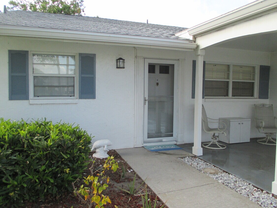 9417 Trinity Cir Unit 9417, Bradenton, FL 34210 Condo for Rent in