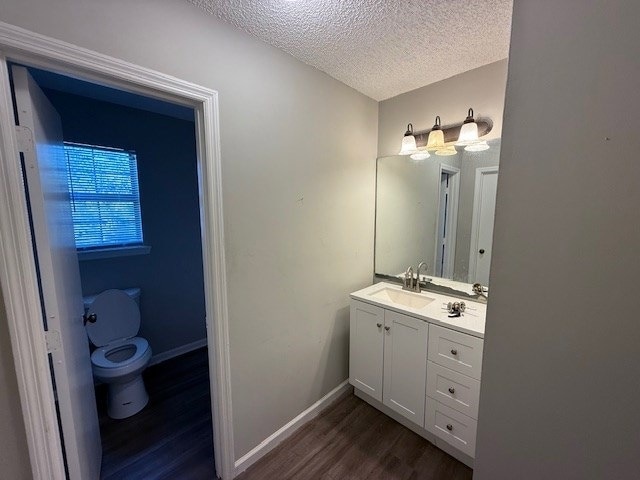 Building Photo - 912 Thomas St