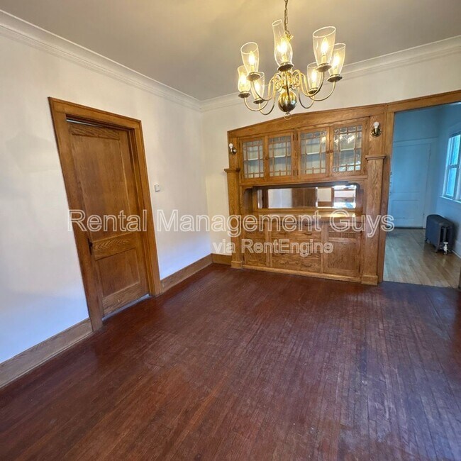 Foto del edificio - 709 Oliver Ave N