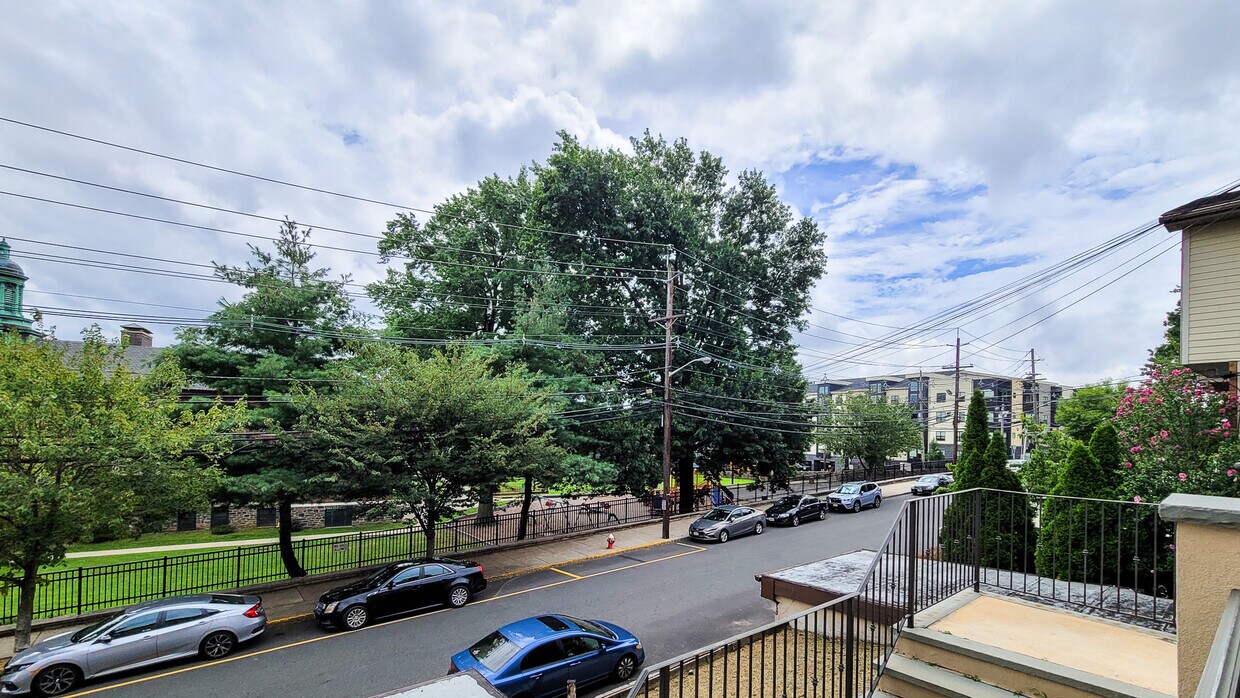 Foto principal - 258 Undercliff Ave